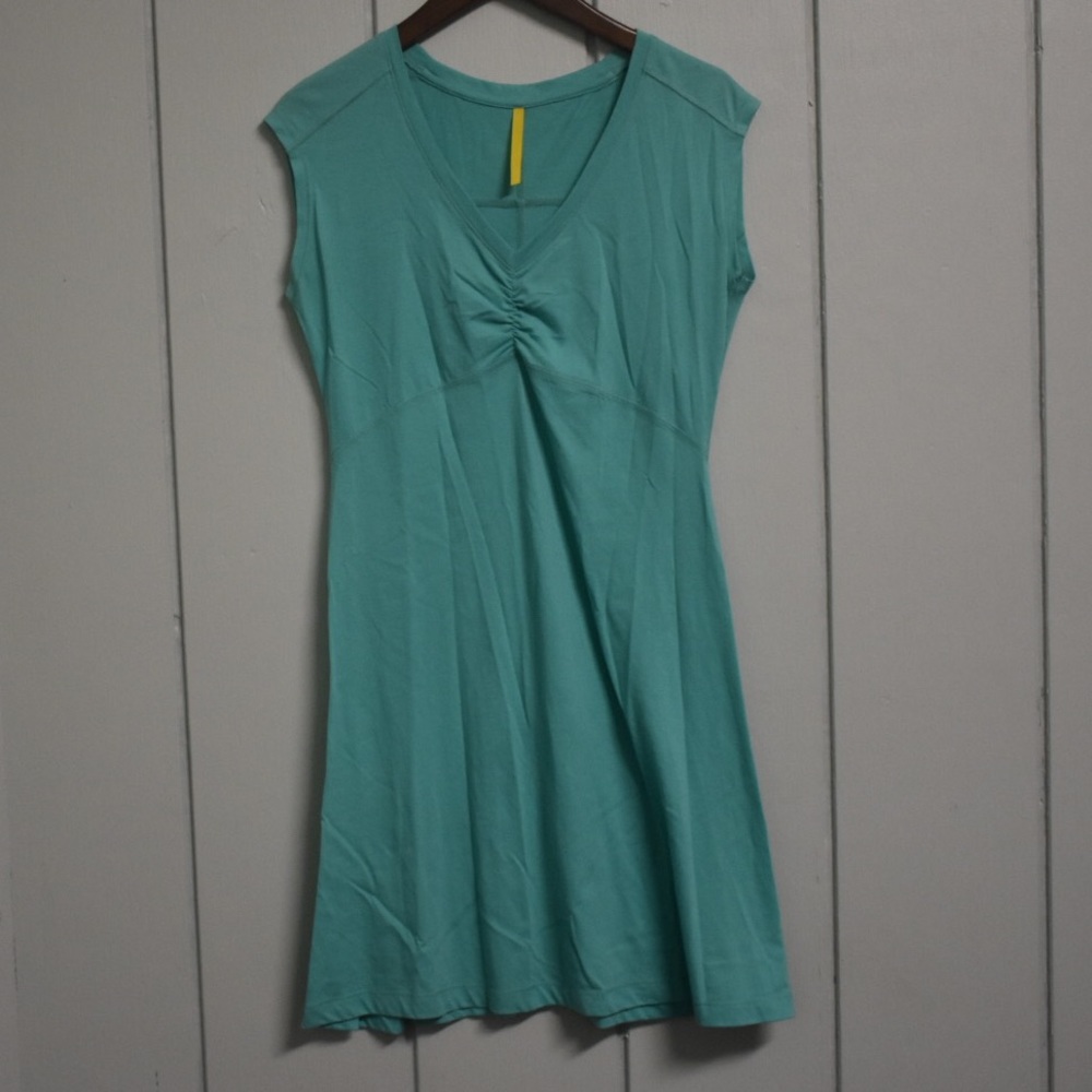 Lolë Sundress